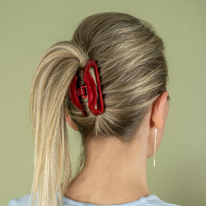 Medium Half Moon Shaped Red Claw