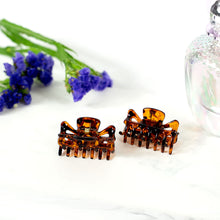 Load image into Gallery viewer, Small Unisex Tortoise Hair Claws - Pair