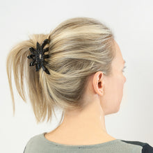 Load image into Gallery viewer, Black Medium Flower Style Curved Sided Plastic Claw