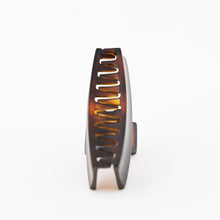 Load image into Gallery viewer, French Medium Tortoise Arch Hair Claw