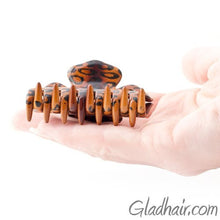 Load image into Gallery viewer, French Small Plastic Hair Claw With Leopard Pattern 