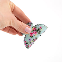 Load image into Gallery viewer, Green Small Floral Hair Claw