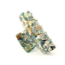 Load image into Gallery viewer, Paisley Green Medium Hair Claw