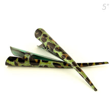 Load image into Gallery viewer, Light Green Brightly Colored Animal Print Green Beak Clips - Pair